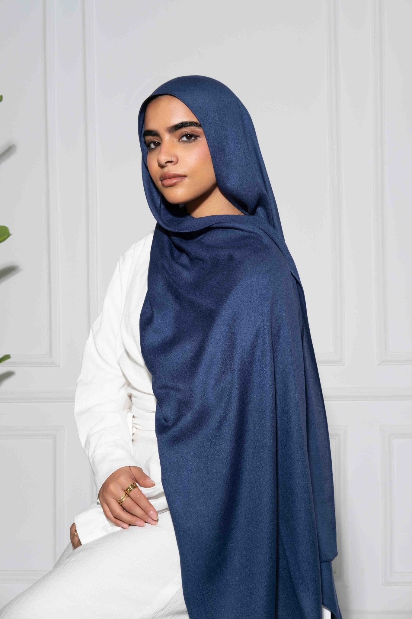 Elegance Imperial Blue - VenoraVEN041