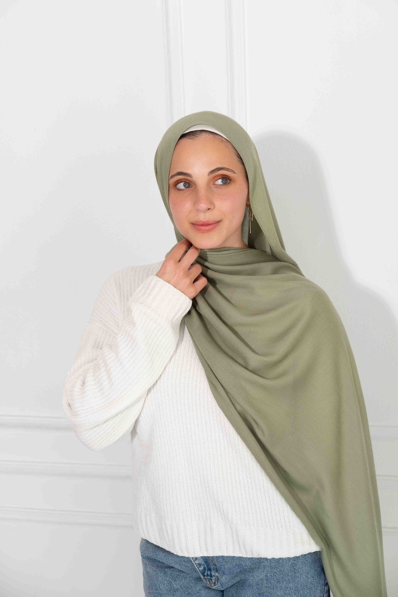Modal Muted Olive - VenoraVEN03